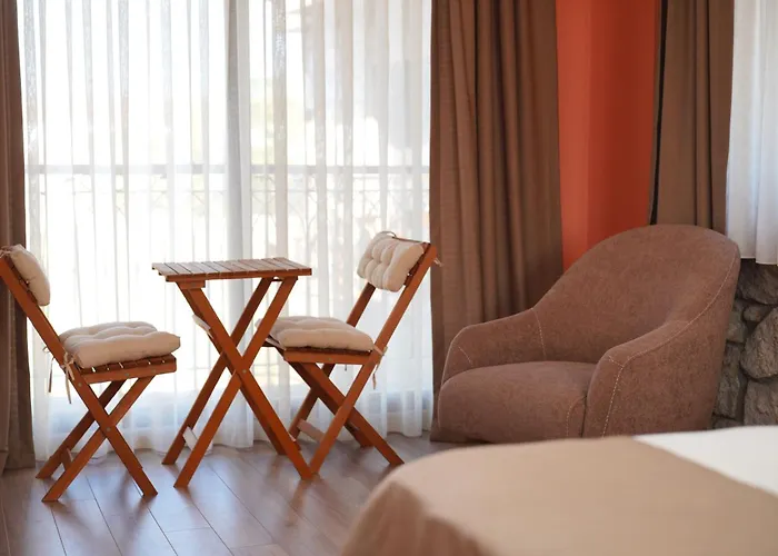 Boutique Stone House With Breakfast 3* Айвалик