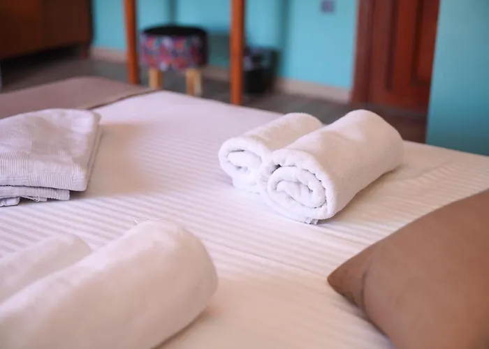 Boutique Stone House With Breakfast Готель типу 