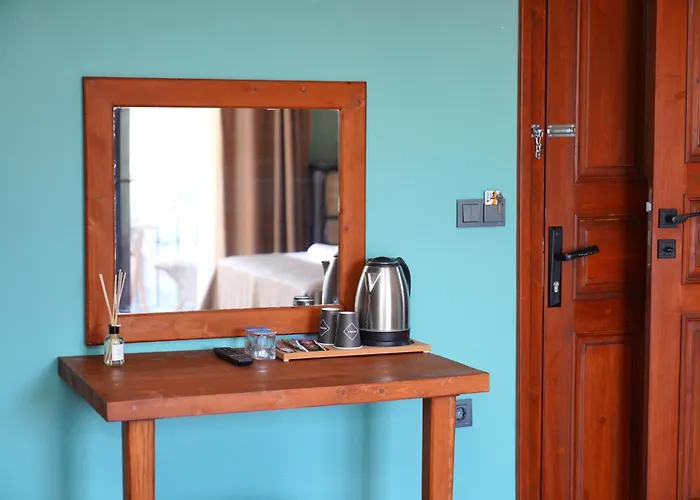 Boutique Stone House With Breakfast Готель типу 